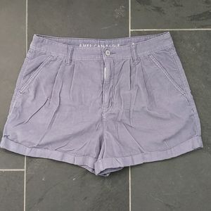 American Eagle Mom Shorts, blue corduroy, size 10